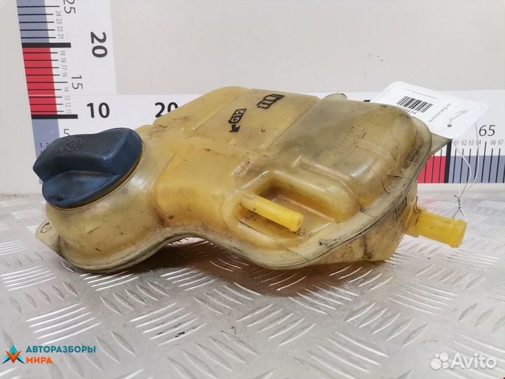Бачок расширительный Volkswagen Passat B5 2001