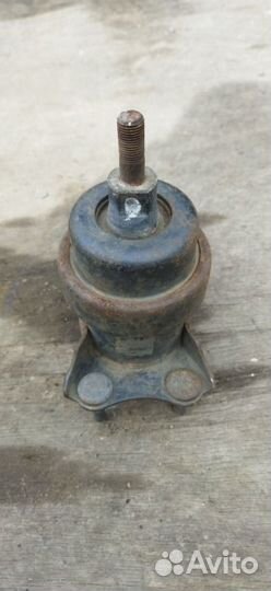 Подушка двс задняя Toyota Harrier MCU15 1mzfe 2002