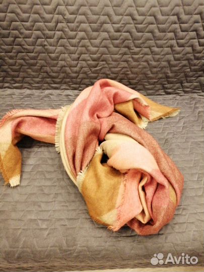 Палантин Zara