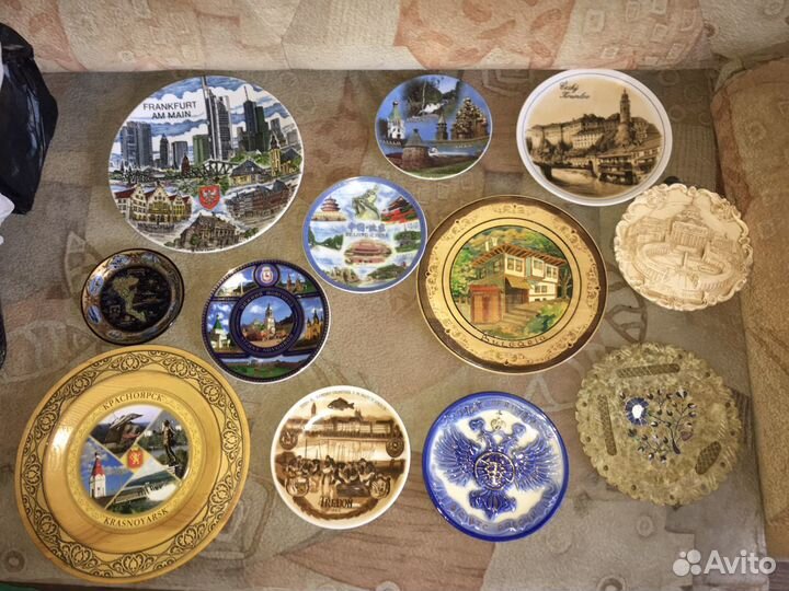 Тарелки декоративные сувенирные новые