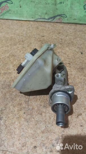 Цилиндр тормозной главный Peugeot 406 I Рестайлинг