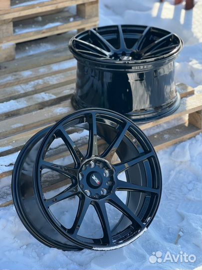 Разноширокие диски XXR 527 r18 5x114.3/120