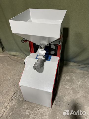 Экструдер кормов для собак