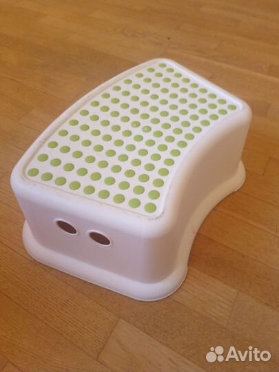 Подставка + Накладка на унитаз икеа