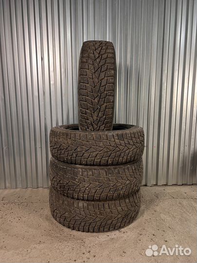 Dunlop Grandtrek Ice 02 215/60 R17 100T