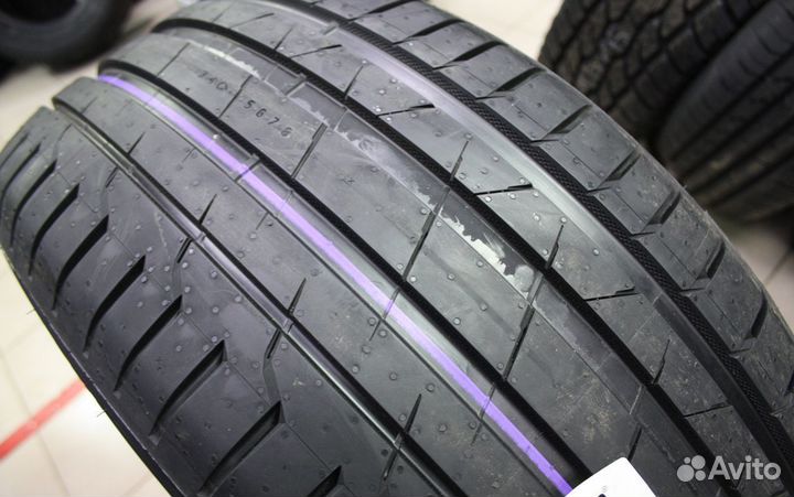 Nokian Tyres Hakka Black 2 SUV 285/50 R20 116W