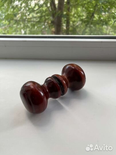 Дверные ручки деревянные
