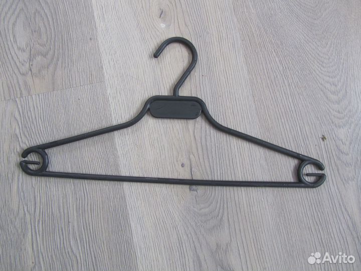 Вешалки) Плечики.прочный пластик