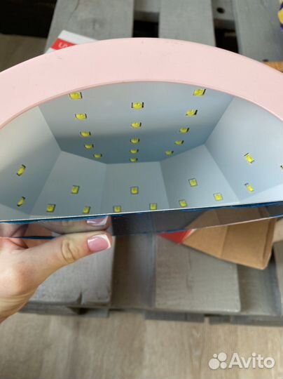 Лампа для ногтей