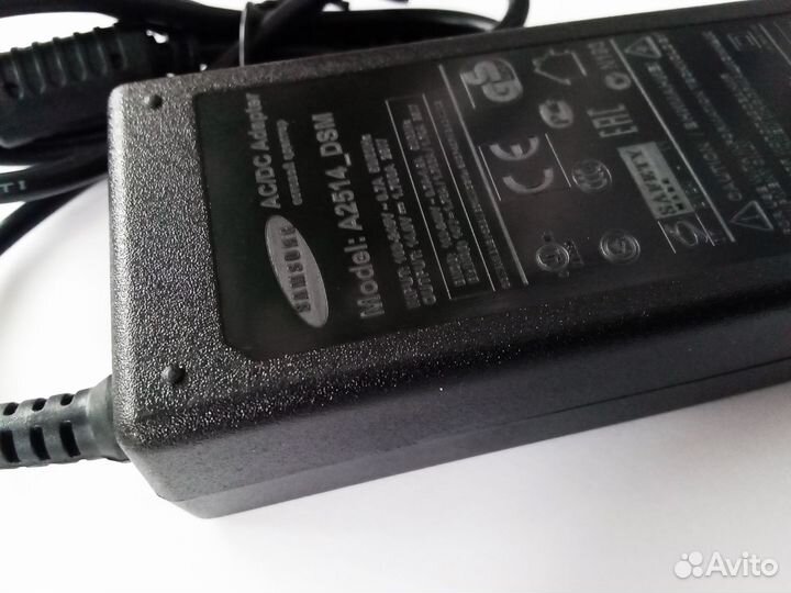 Адаптер Samsung A2514-DSM A2514-KSM: 14V 1.79A 25W