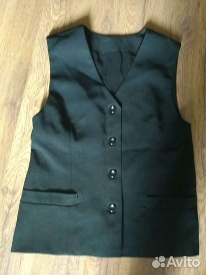 Форма школьная- жилет д/ девочки 4-5 класс