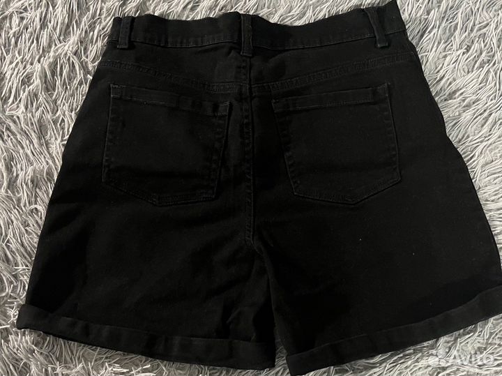 Шорты черные