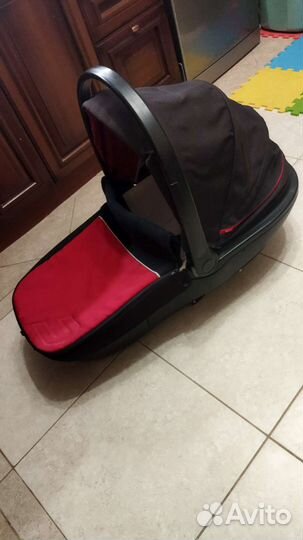 Коляска Chicco Activ3 (3 в 1) красная