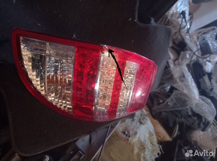 Фара тайота рав 4