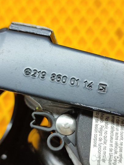 Ремень безопасности задний левый Mercedes Cls W219