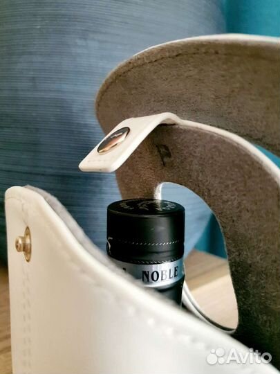 Белуга новый кожаный футляр для 1 литра