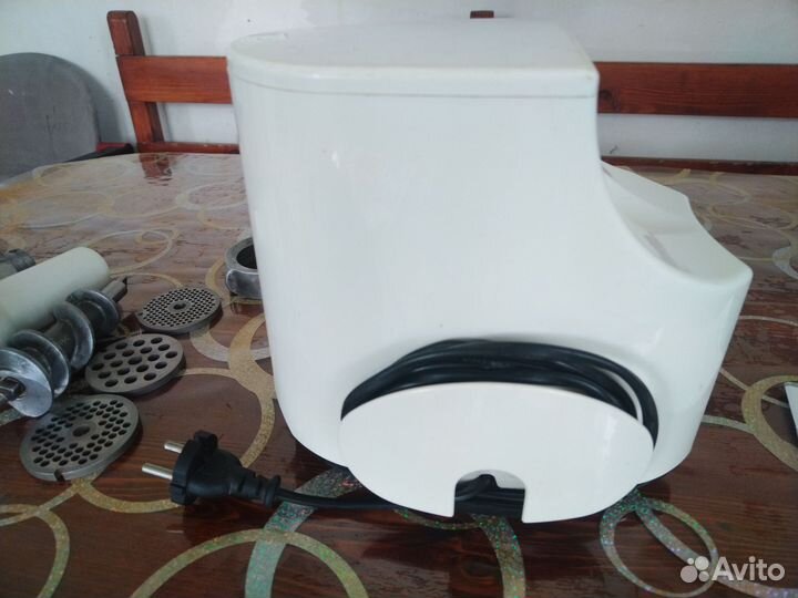 Мясорубка электрическая Kenwood pro 1400