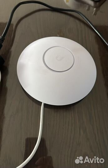 Точка доступа UniFi AP AC LR