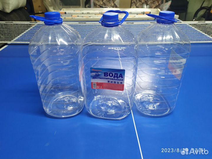 Бутылка пластиковая 5 л с крышкой