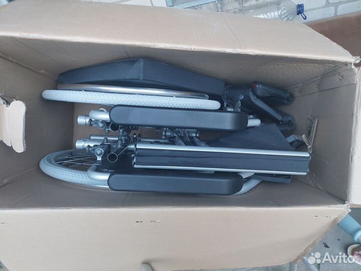 Инвалидная коляска новая