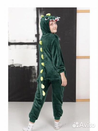 Новогодний костюм дракон