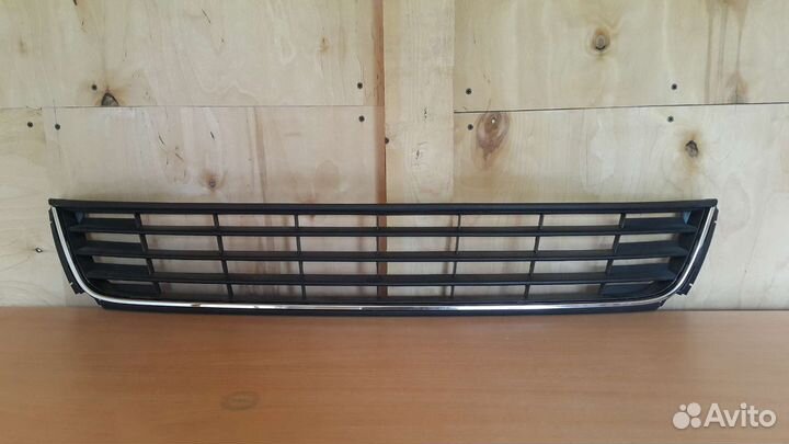 Решетка бампера Volkswagen Polo