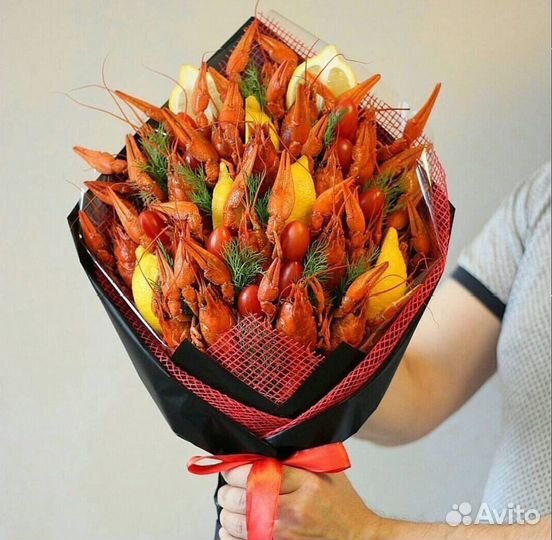 Букет подарок из раков для мужчины