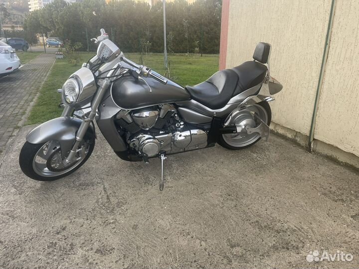 Suzuki boulevard m109r