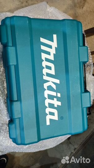 Шуруповерт makita 14v + 2 аккумулятора