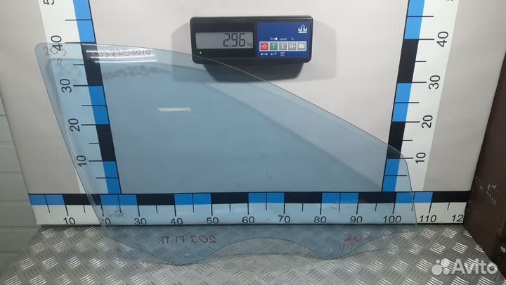 Б/У Стекло двери передней правой