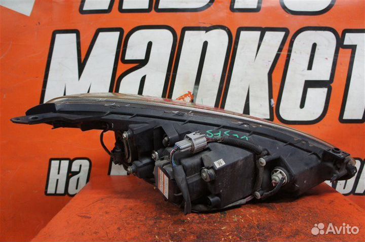 Фара передняя левая Mazda Demio DE3FS 2008