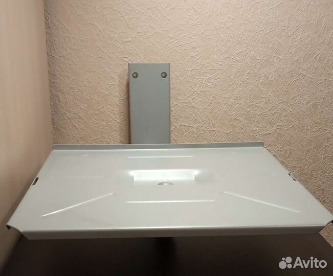 Кронштейн настенный металлический для телевизора