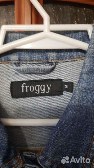 Куртки джинсовые М,XS