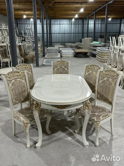 Стол в гостиную \ оплата при получении