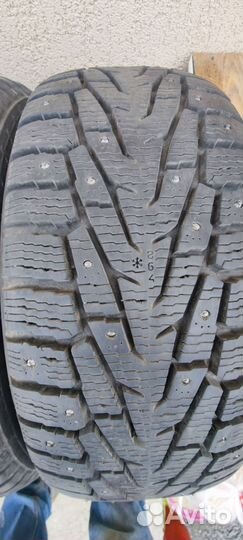 Nokian Tyres Hakkapeliitta 8 SUV 235/60 R18 107T