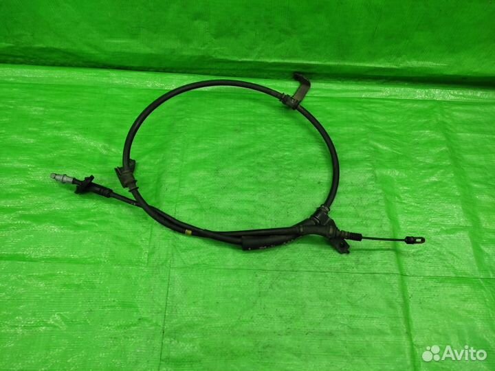 Трос ручника левый Hyundai Tucson 2004-2009