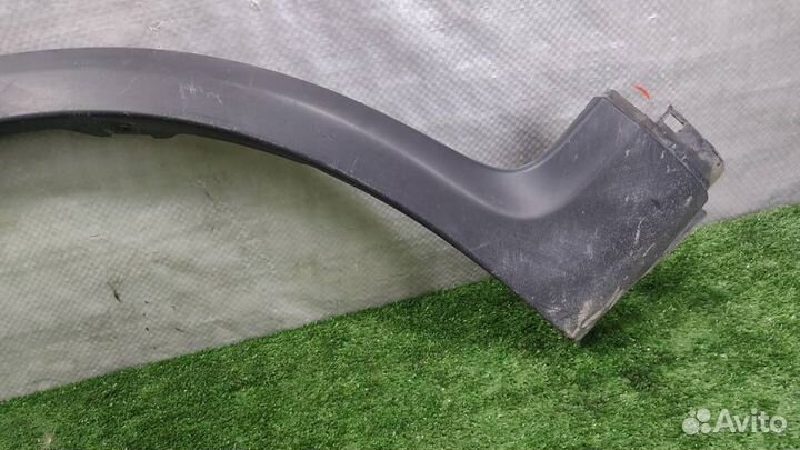 Молдинг крыла переднего левого Suzuki SX4 2008