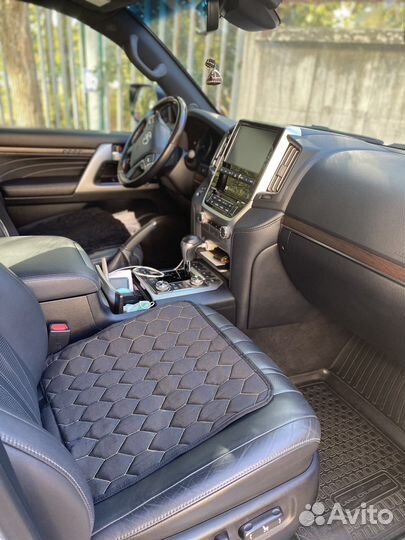 Toyota land cruiser 200 автомобиль