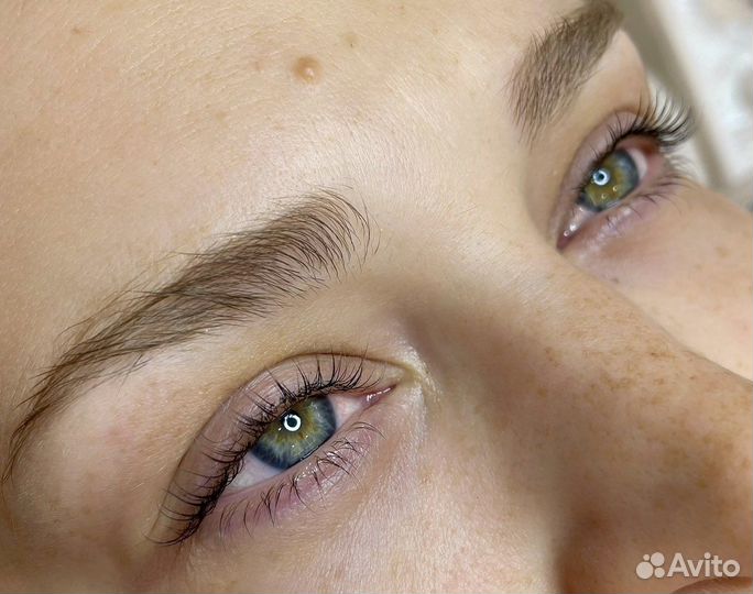 Оформление бровей