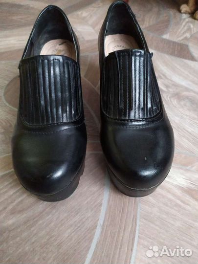 Полуботинки женские 38 размер