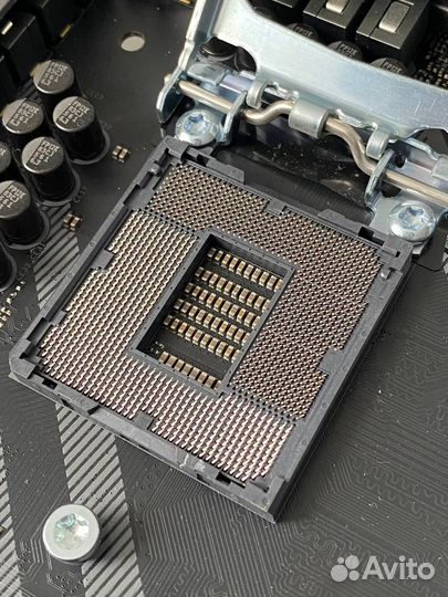 Материнская плата ASRock Z390 extreme4