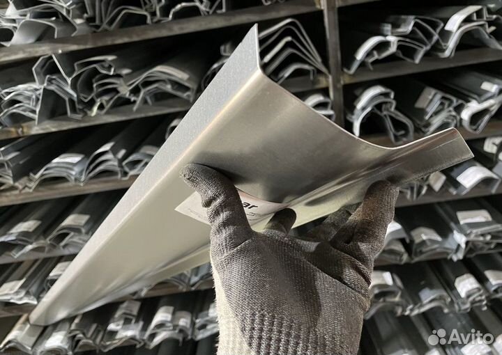 Порог правый Toyota RAV4 (CA20W) 2000-2006 (1мм)