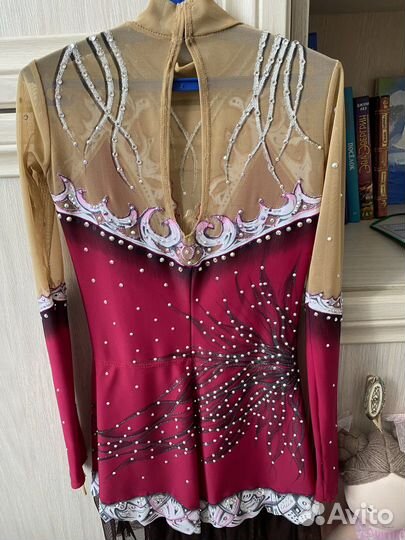 Платье для выступлений фигурное катание