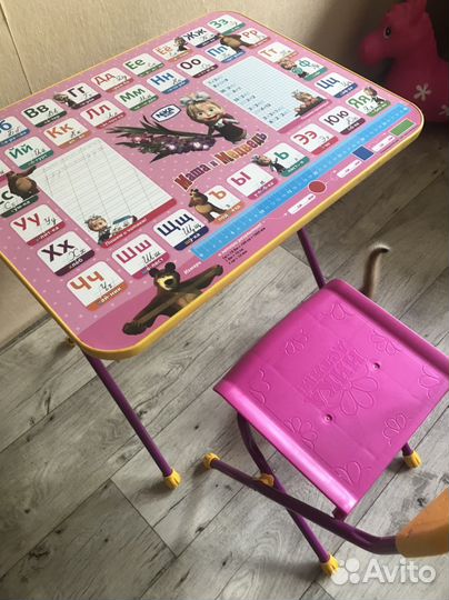 Детский стол и стул