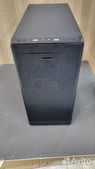 Игровой/офисный комп intel i3 6100,DDR4,SSD120