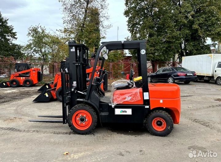 Вилочный погрузчик Sinomach ZGX30-X24, 2023