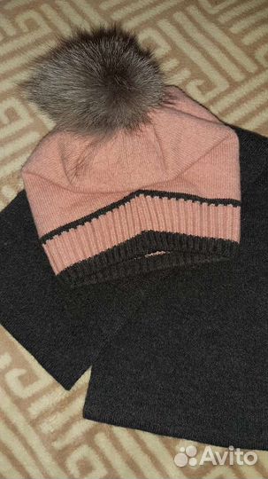 Комплект шапка и шарф для девочки