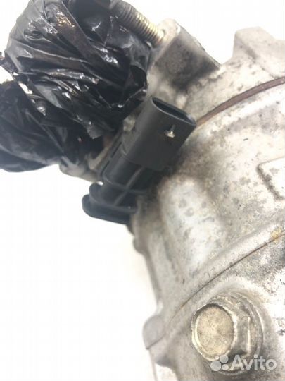 Компрессор кондиционера Land Rover Range Rover