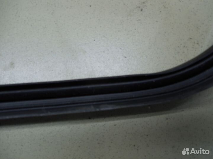 Уплотнитель багажника Lacetti 2003-2013