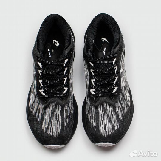 Asics Novoblast 3 TR Black Wh